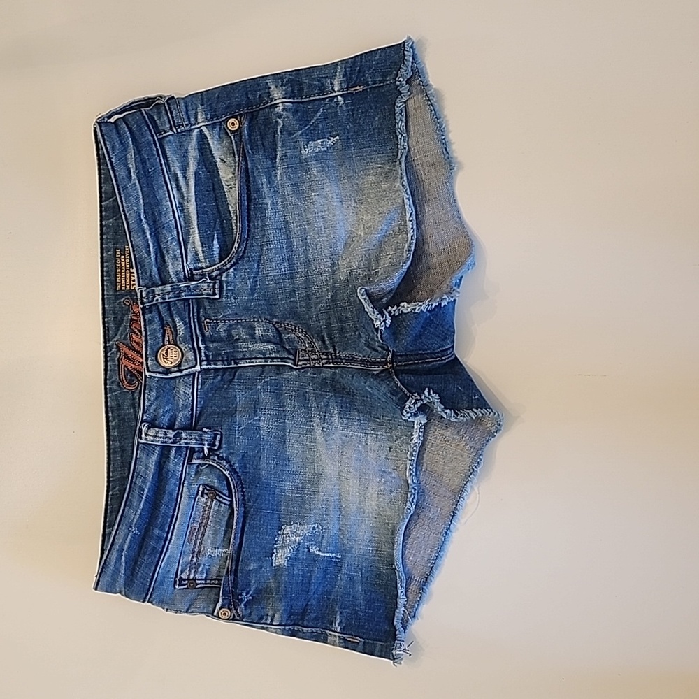 Mavi Tiara Medium Wash Cut Off Shorts Size 26